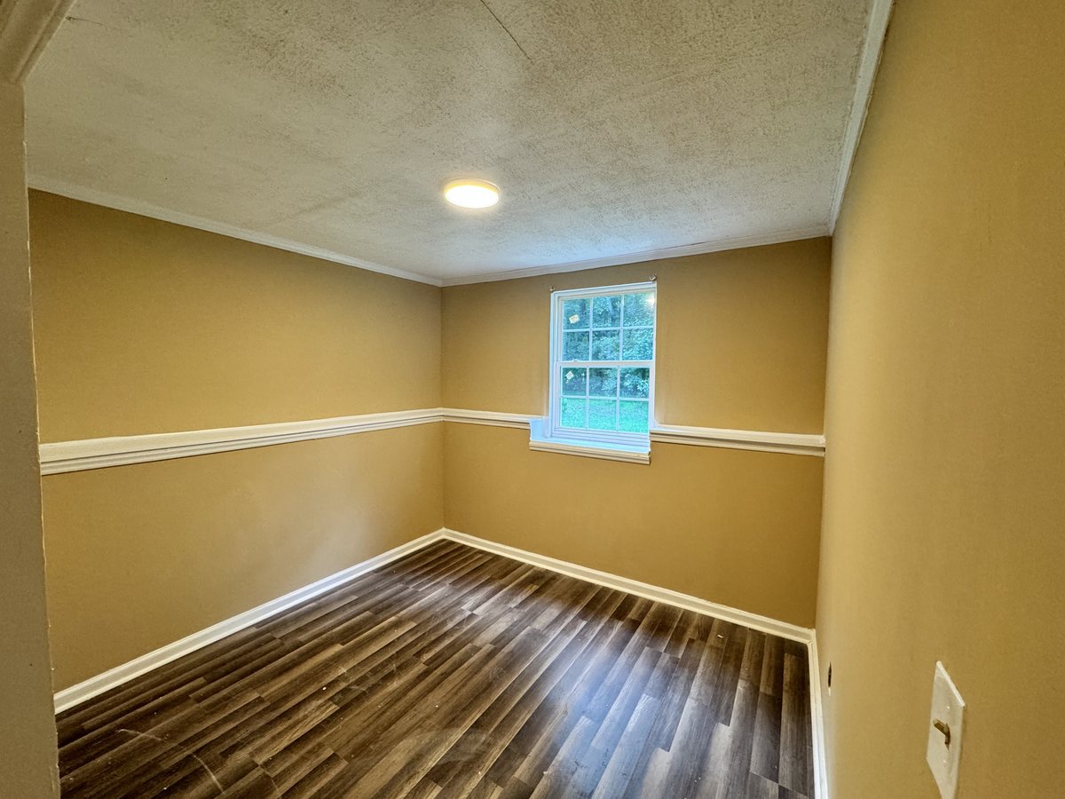The same back bedroom finished